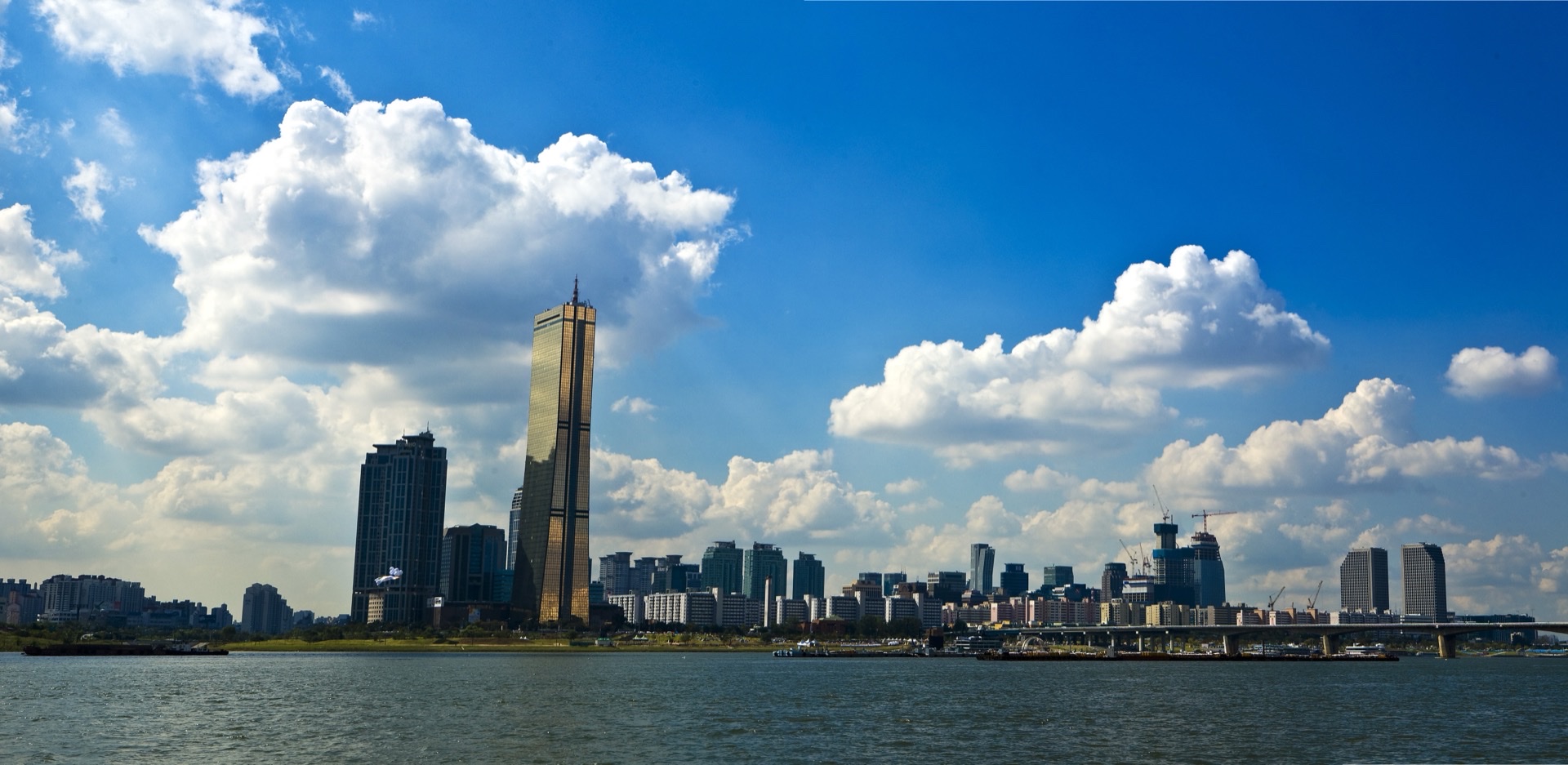 Seoul Skyline with N Seoul Tower and modern high-rises across the Han River